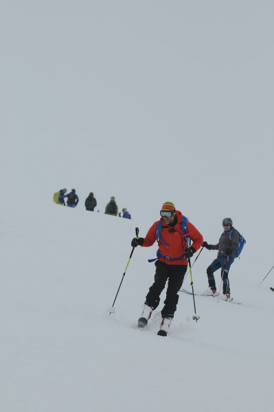 <p>Die Abfahrt erfolgt entlang der Aufstiegsroute und führt durch das Skigebiet wieder runter nach Kühtai.</p>