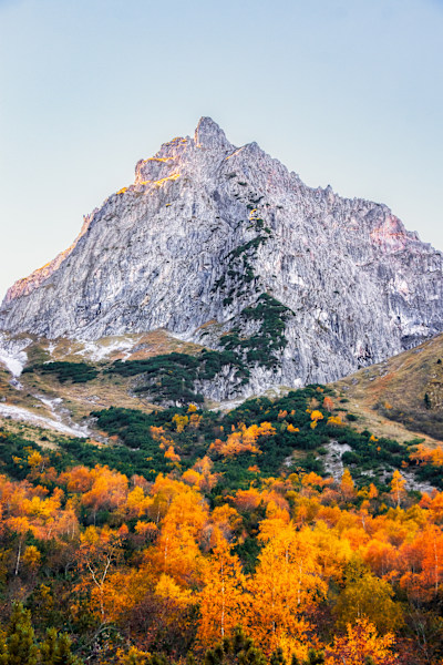 Herbstglühen unter dem Gipfel