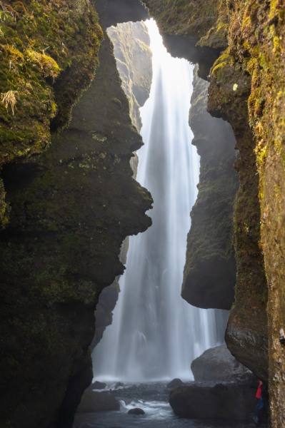 versteckter Wasserfall