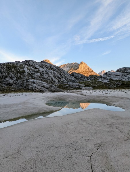 Dolomitenspiegelung im Wasser