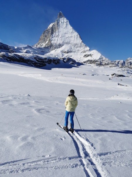 Und immer das Matterhorn voraus!