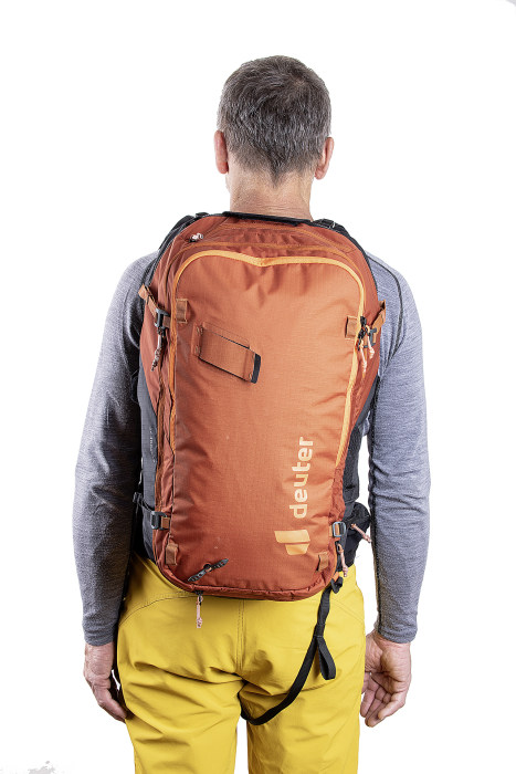 Deuter Alproof 32 アバランチエアバッグシステム