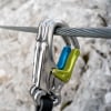 Bergrettung verärgert: Bohrhakenlaschen am Klettersteig entwendet!