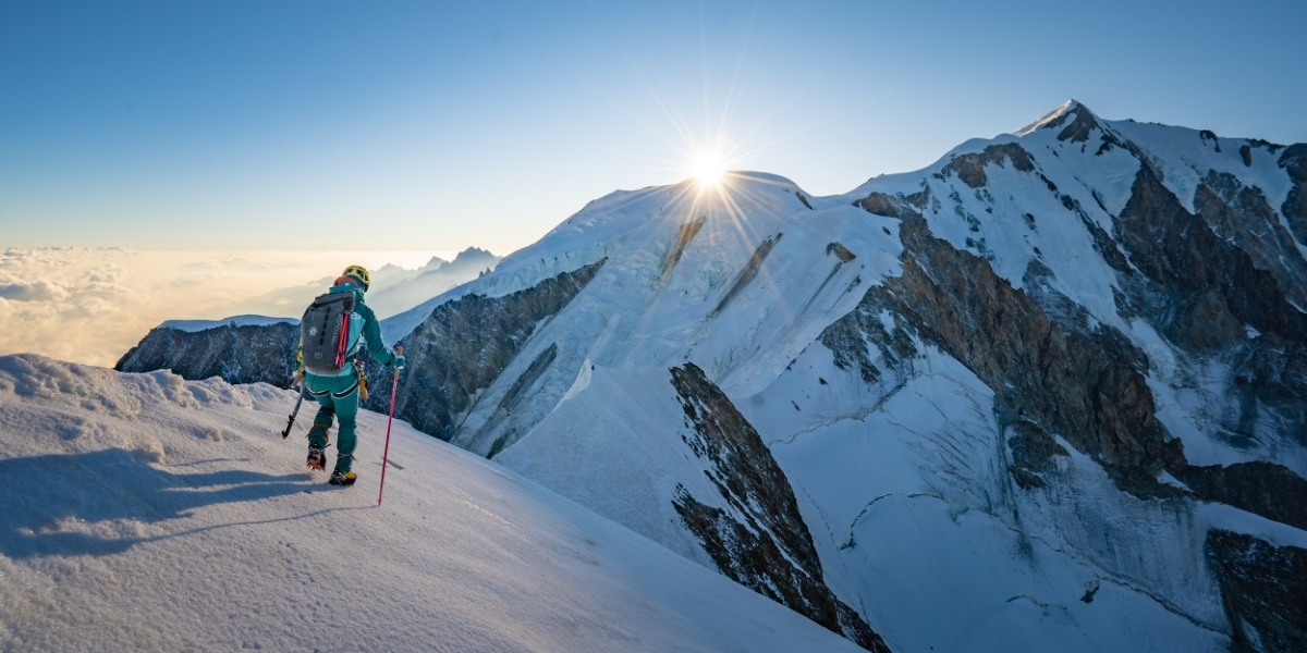 Auf der Aiguille de Bionassay empfängt uns die Sonne