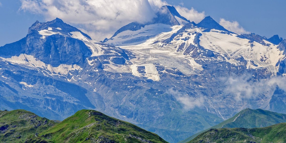 Hauptgipfel des Tuxer Kammes: der 3476 Meter hohe Olperer.