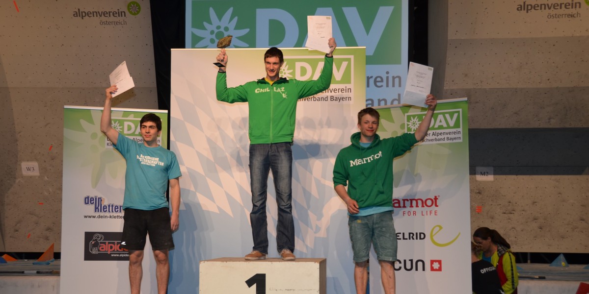Stefan Danker aus Landshut ist Bayerischer Bouldermeister. Überraschungs-Zweiter wurde Michael Ulrich aus Augsburg. Auf dem dritten Platz landete der erst 15-jährige Moritz Perwitzschky. 