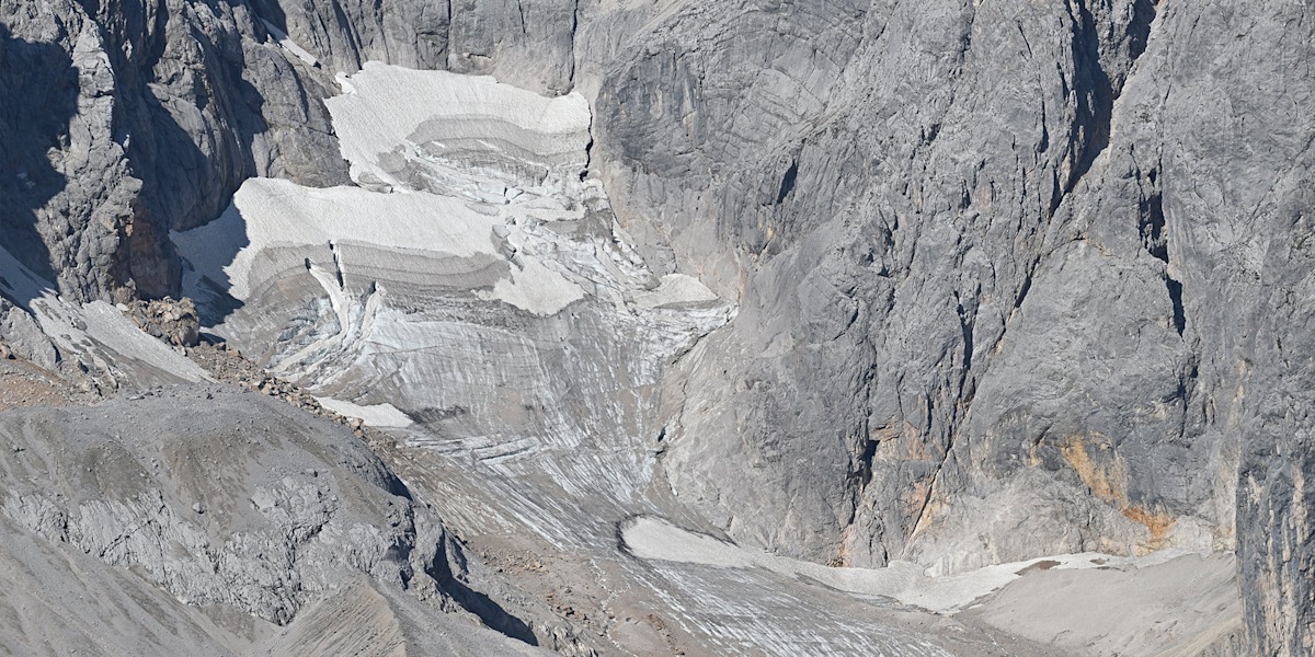 Der Höllentalferner an der Zugspitze am 02. August 2026 – auch Deutschlands größter Gletscher ist vom Klimawandel bedroht.