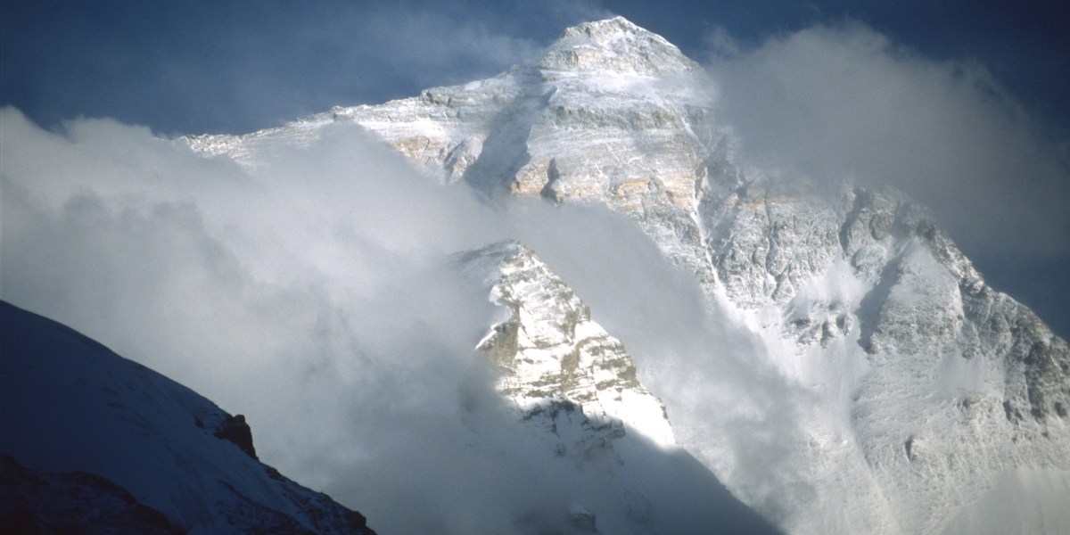 China schließt die Nordseite des Everest