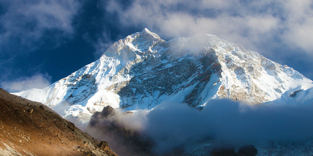 Saisonstart an den 8000ern: Gipfelerfolge an Annapurna I und Makalu (letzterer hier im Bild).