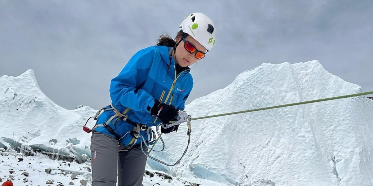 Lhakpa Sherpa im Basislager des Mount Everest (3. Mai 2022).