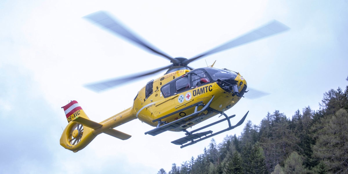 Rettungshelikopter im Einsatz (Symbolbild)