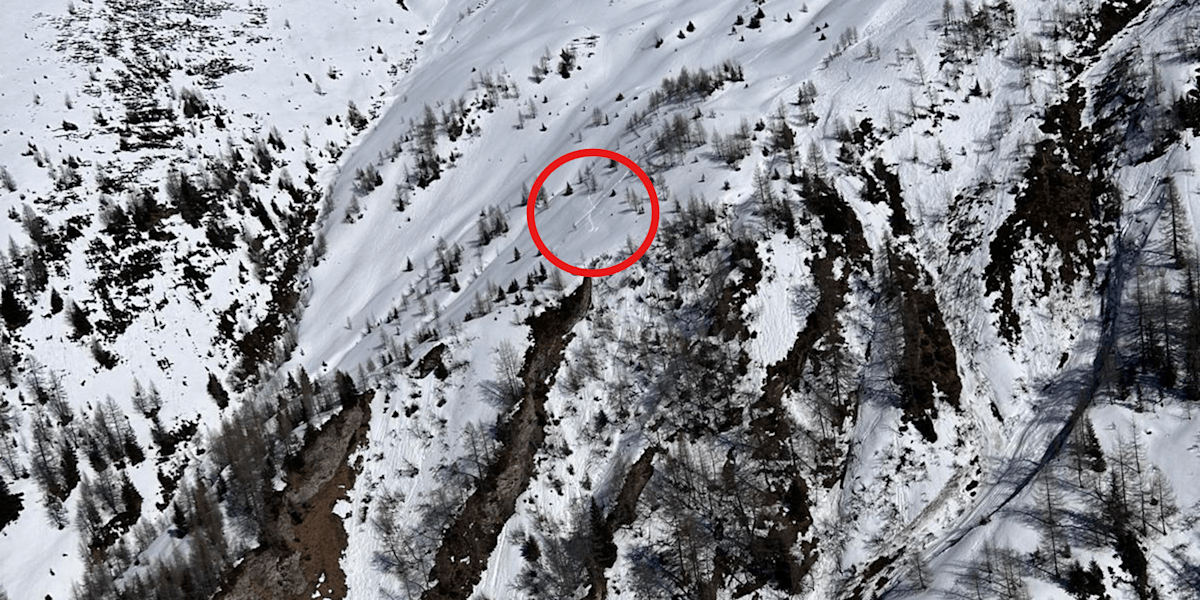 Der rote Kreis markiert den Fundort der beiden Wanderer auf rund 2000 m Höhe.
