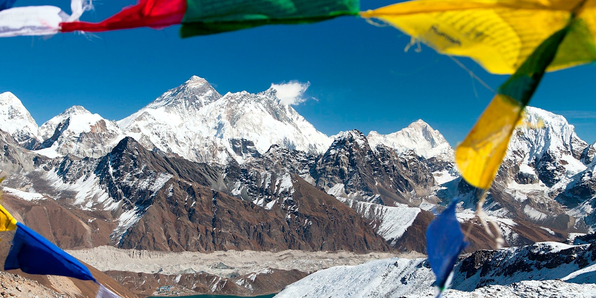 FKT am Everest: Diskussion um Sauerstoff-Einsatz und Hubschrauberflug