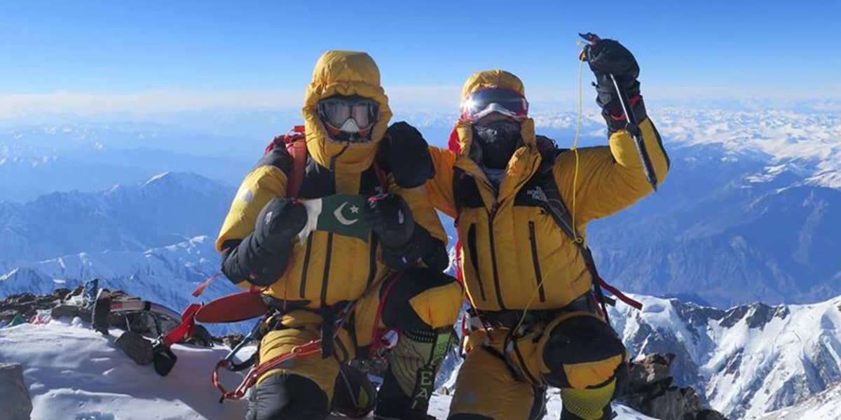 Ali Sadpara, Alex Txikon und Simone Moro (v.li) ist die erste Winterbesteigung des Nanga Parbat gelungen.