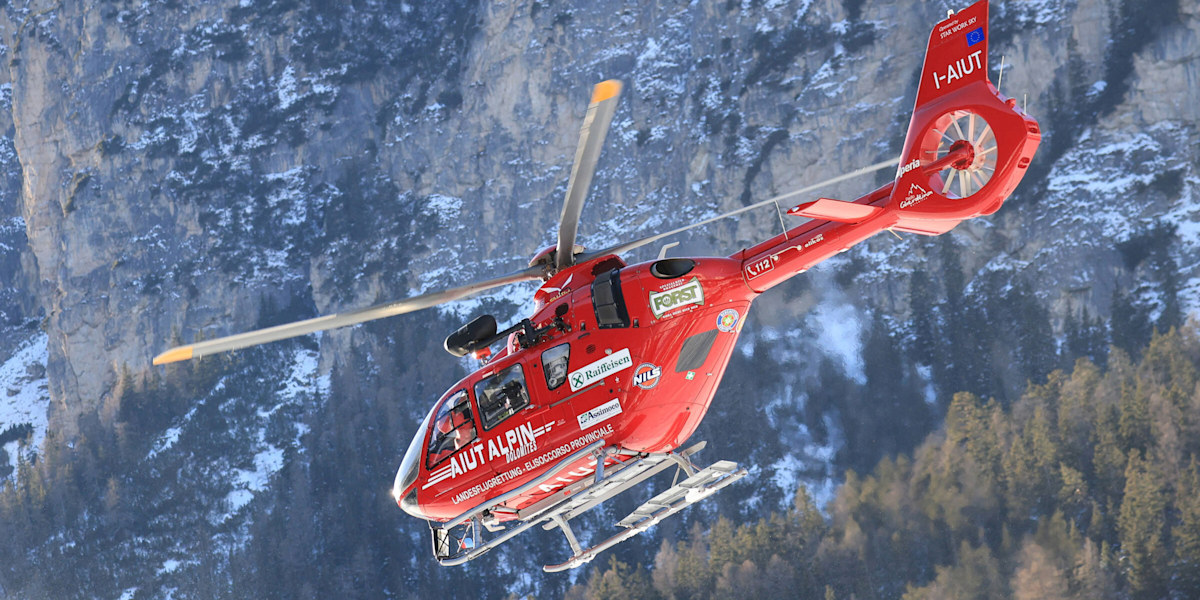 Rettungshelikopter im Einsatz (Symbolbild)
