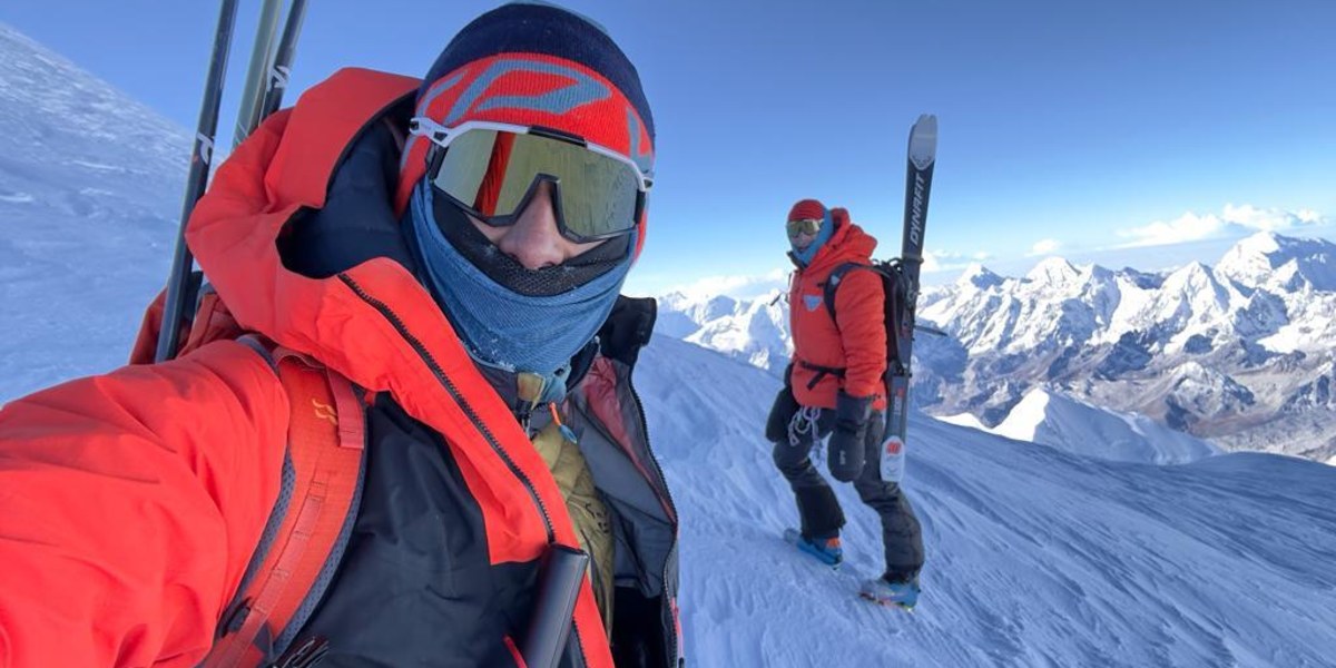 Speedbesteigung am Cho Oyu: Benedikt Böhm und Prakash Sherpa erreichen Gipfel in 12 Stunden und 35 Minuten