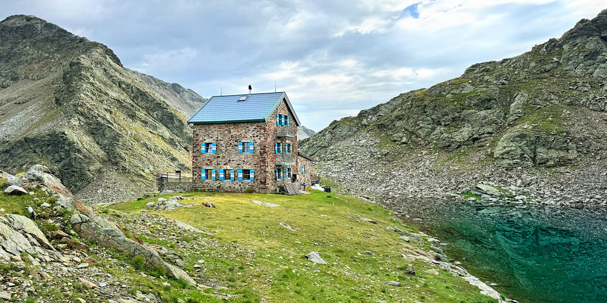 Frisch gestartet: ALPIN Fotowettbewerb "Hütten und Almen"