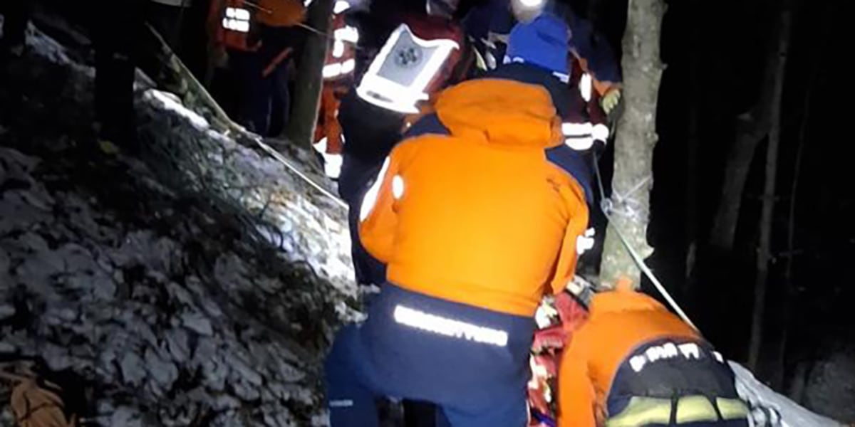 Sturz auf vereistem Steig: Wanderer in letzter Sekunde gerettet