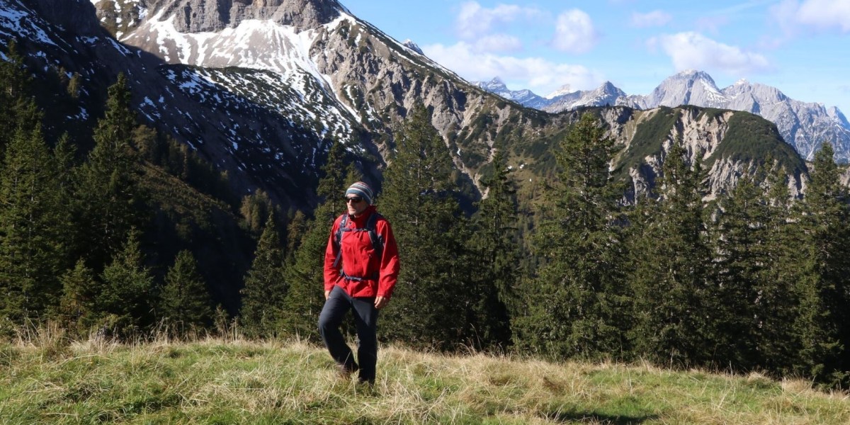 Die Sonne wird sich wohl am Sonntag wieder zeigen.  Dann dürften sich Lagen oberhalb von 1700 m wieder weißer präsentieren  