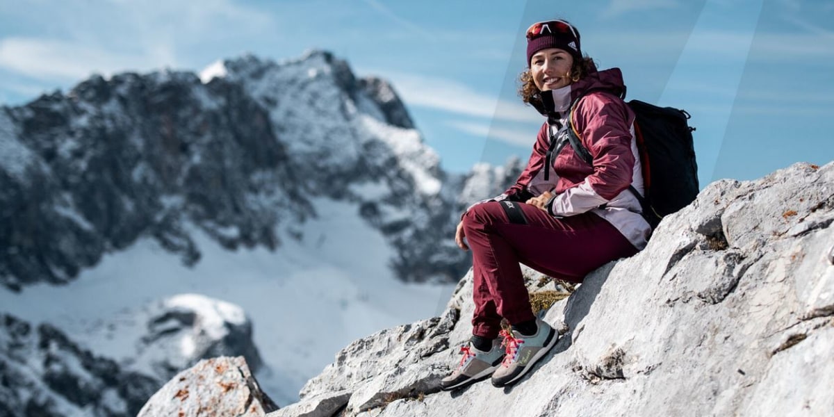 Laura Dahlmeier besteht Bergführerprüfung.