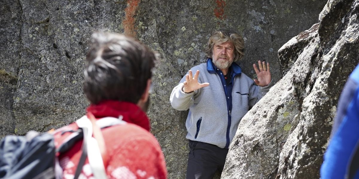Messner, still, alive, Kritik, Regiedebüt, Oelz, Servus TV, Auer, Hansjörg, Rezension,