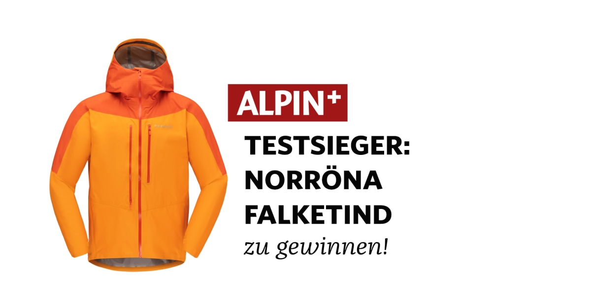 Die leichte Hardshell Norröna Falketind ist der Testsieger aus dem Test Leichte Regenjacken in der ALPIN Ausgabe 09/2024 und wird auf ALPIN verlost. Wert: 379 Euro.