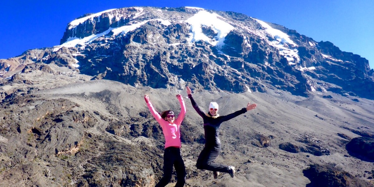 Kilimandscharo-Trekking: Zwei Münchnerinnen auf dem Kibo