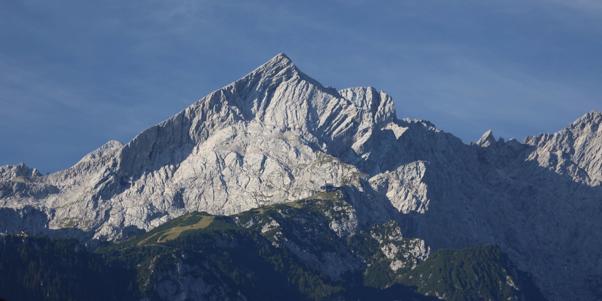 100-Meter-Sturz an der Alpspitze: Bergsteiger stirbt