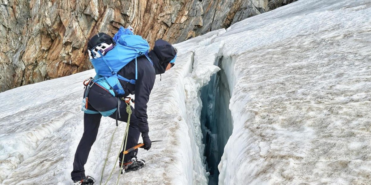 Wie bringt man einen Seilschaftspartner schnell und effektiv aus einer Gletscherspalte?