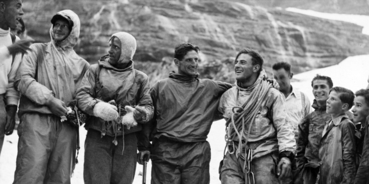 Harrer, Voerg, Heckmair und Kasparek (von links) nach der Erstbesteigung der Eiger-Nordwand 1938.