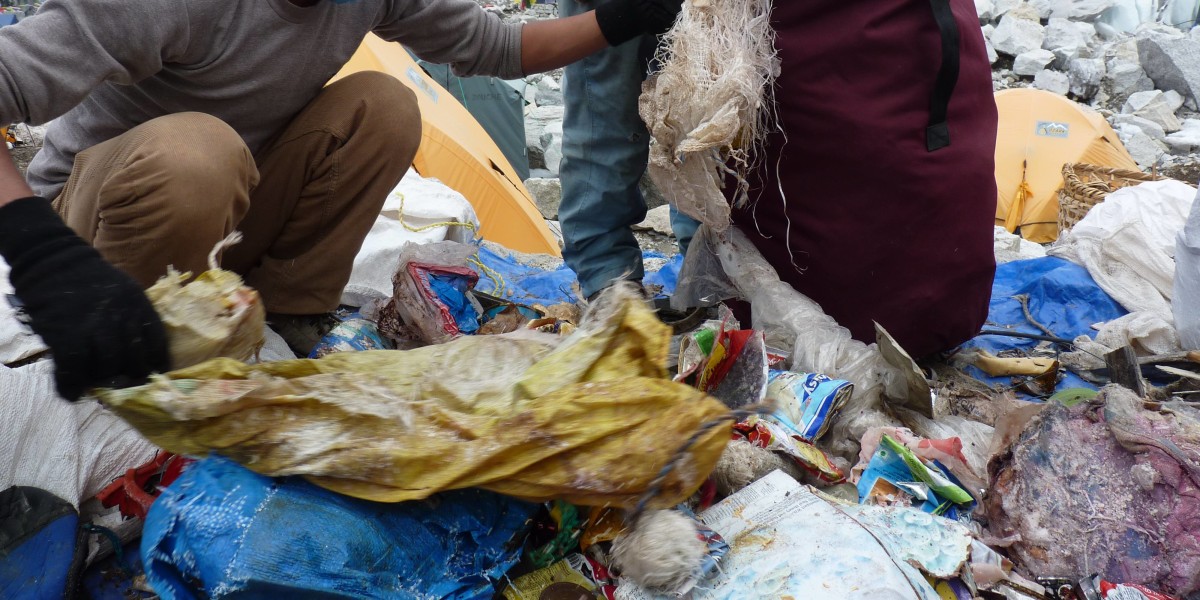 Nepal will Plastik am Everest verbieten