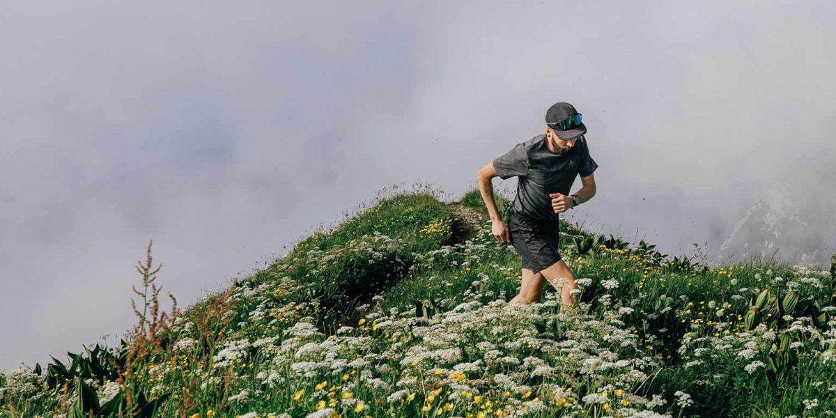 Video: Jake Catterall mit Rekordlauf auf der Via Alpina.