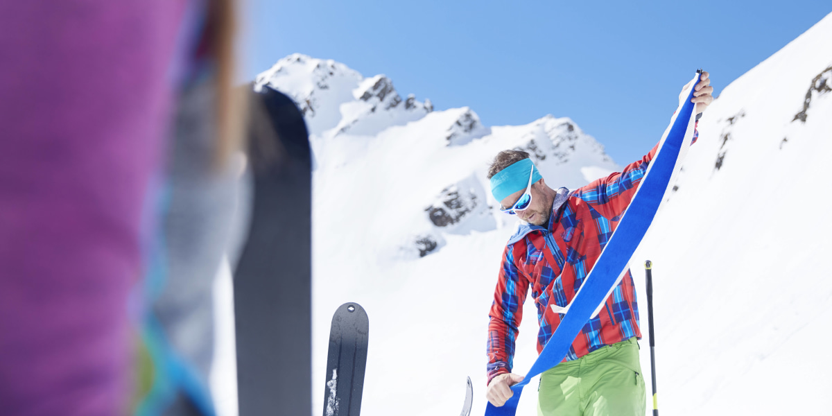 Skitouren: Was tun bei schlecht klebenden Haftfellen?