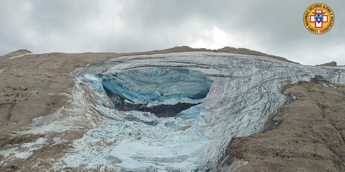 Gletscherabbruch an der Marmolada