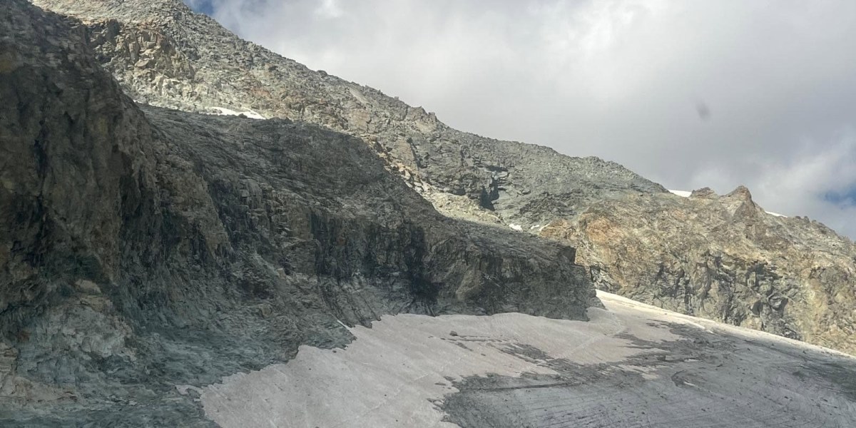 100-Meter-Sturz am Zinalrothorn: Alpinist erleidet tödliche Verletzungen