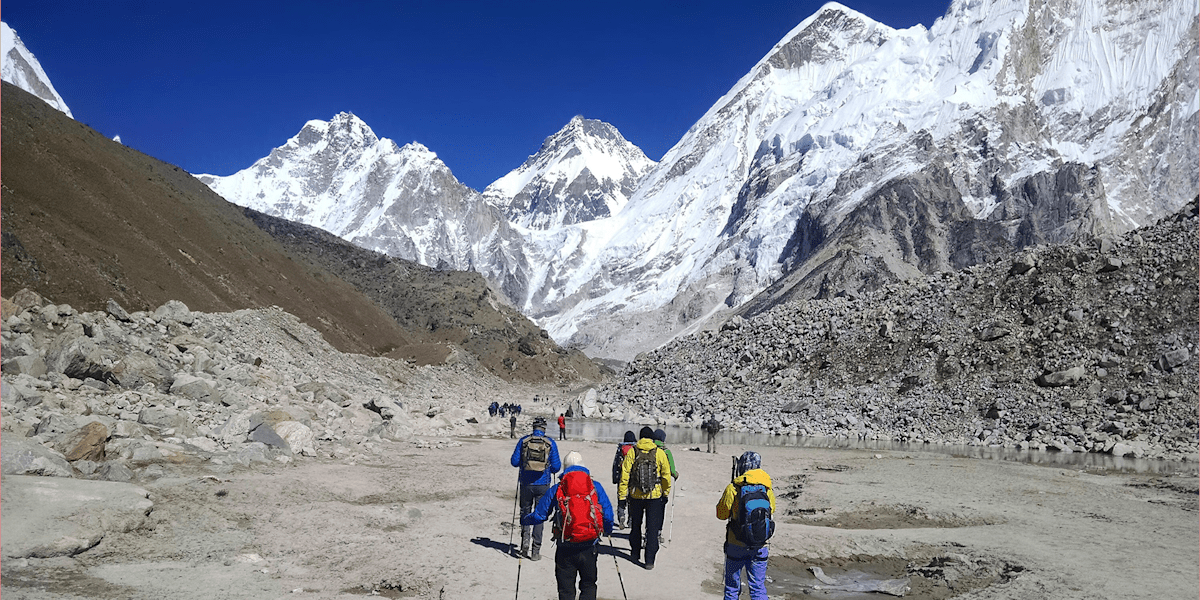 Auf dem Weg zum ersten Basecamp (Symbolbild)