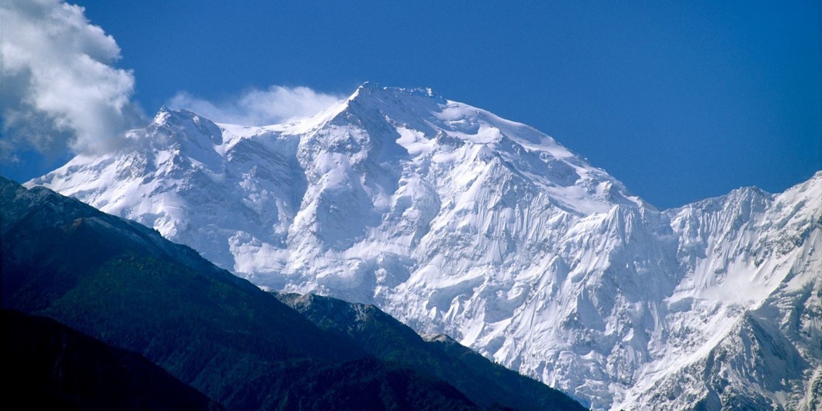 Mit 8125 m Höhe der neunthöchste Berg der Erde: der Nanga Parbat.
