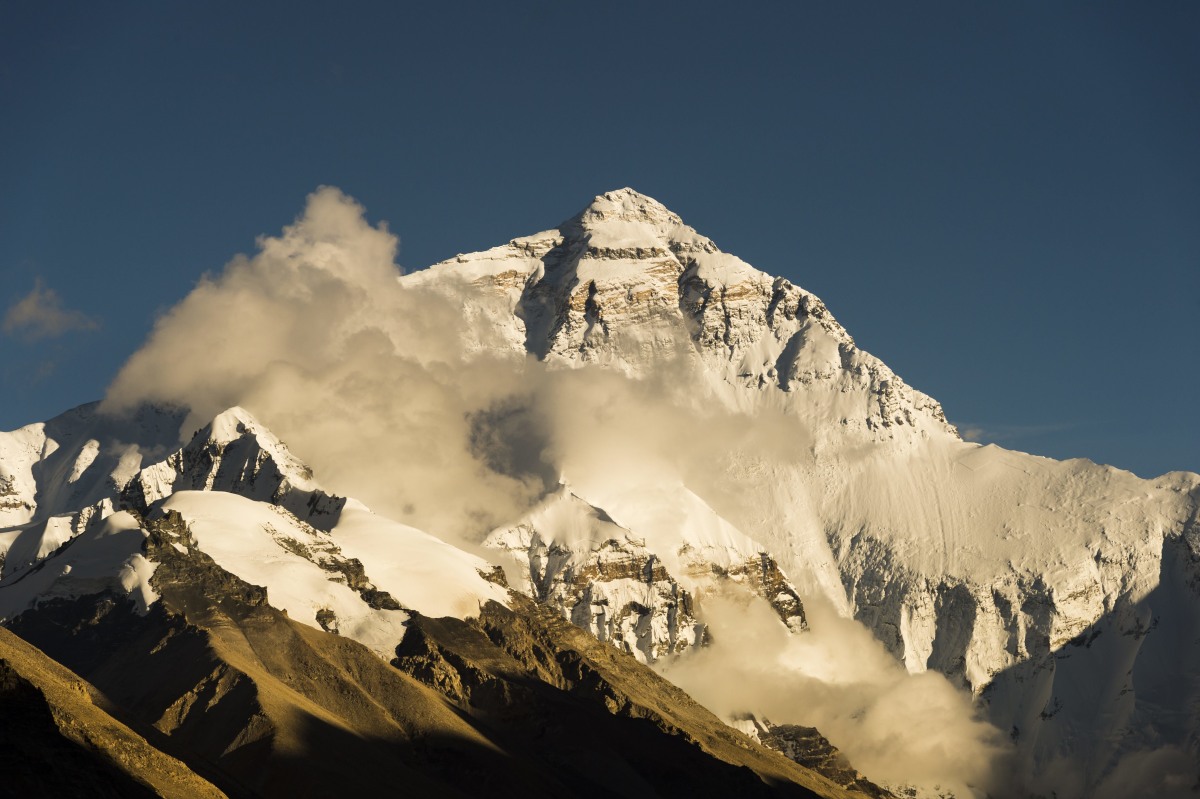 Mount Everest Zahlen und Fakten zum höchsten Berg der Erde