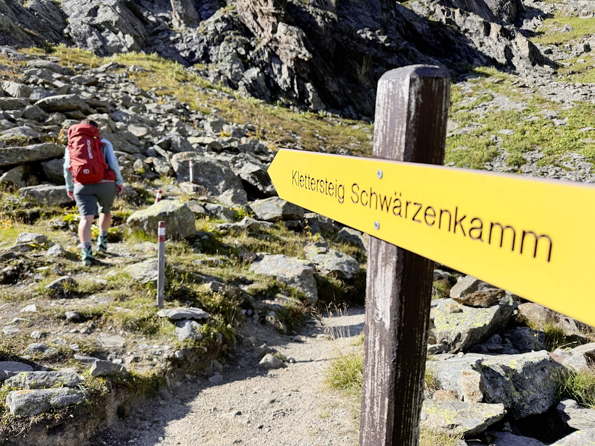 2:53 Abzweig zum Klettersteig