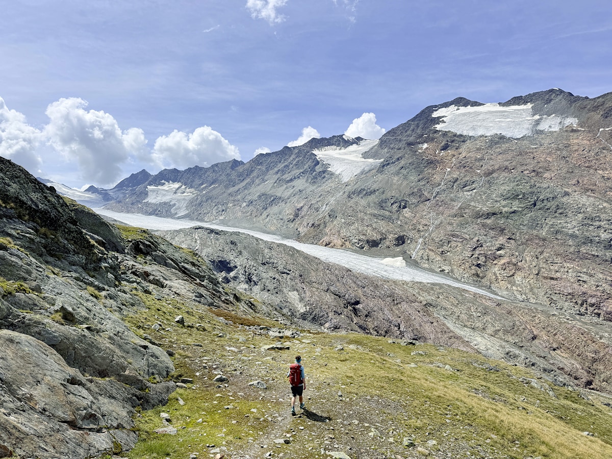 4:54 Abstieg über die Langtalereckhütte
