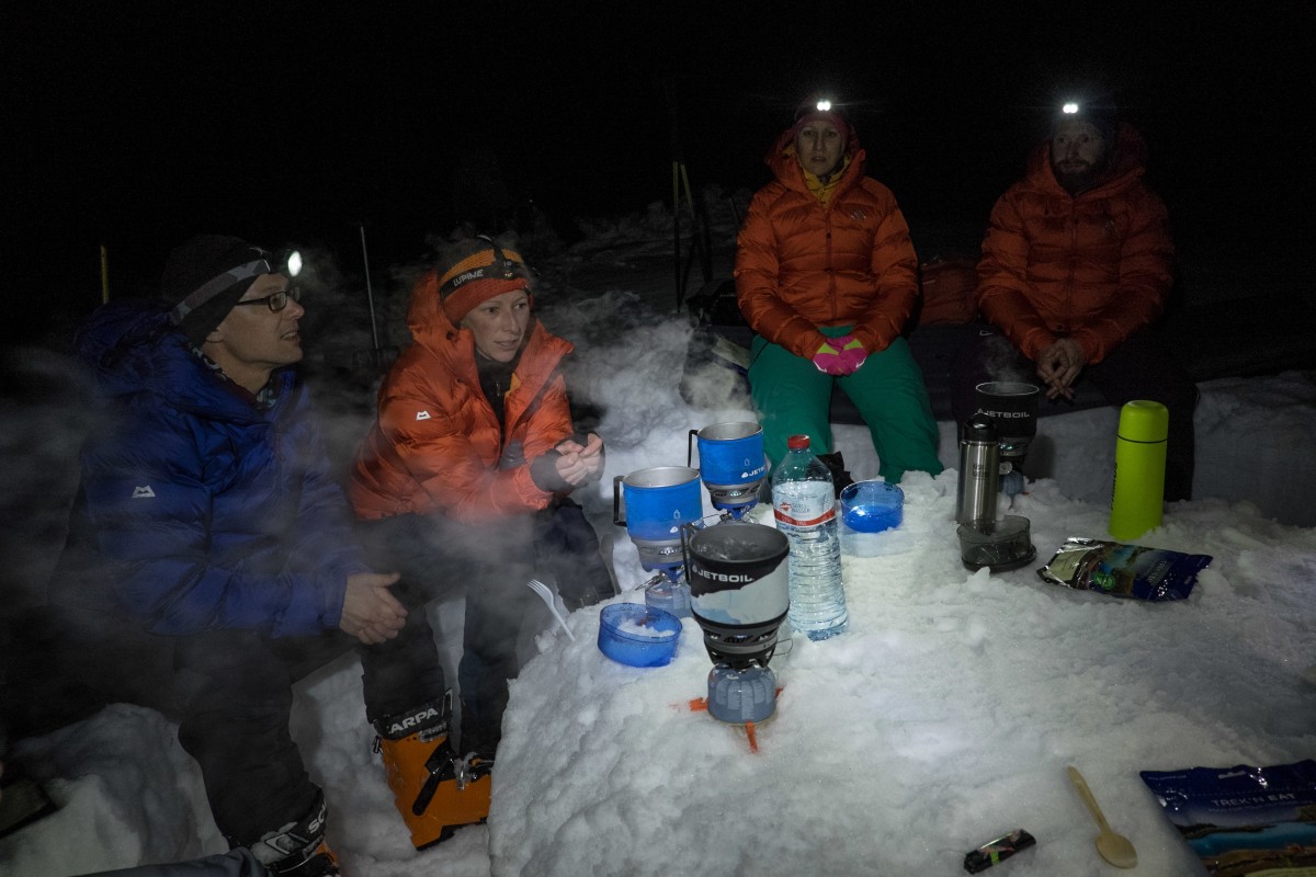 <p>Die Mountain Equipment Biwaknacht: Für alle Teilnehmer, die im Freien schlafen wollen. </p>