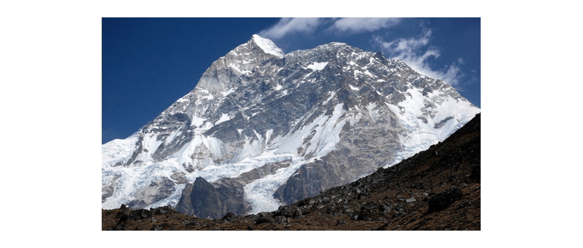 Makalu (8485m) mit seiner gewaltigen Südwestwand