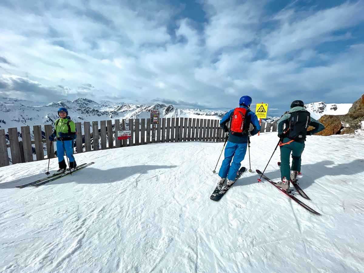 Nochmal durchschnaufen, bevor es ins freie Gelände geht.