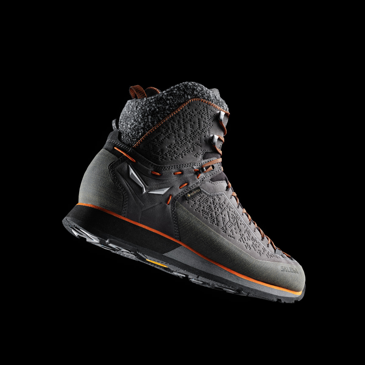 SALEWA "Mountain Trainer 2 Winter GORE-TEX®Men’s Shoe"