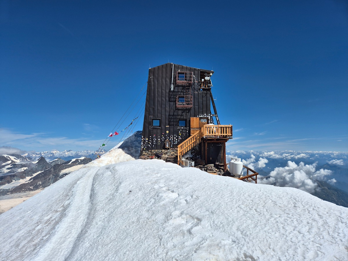 Italien: Die Capanna Regina Margherita, 4554 m