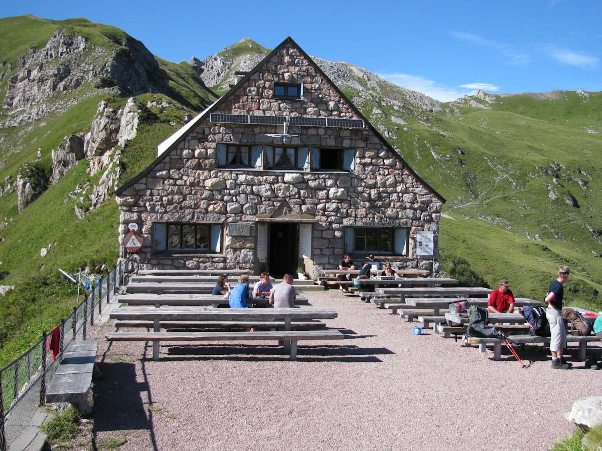 Liechtenstein: Die Pfälzerhütte, 2108 m