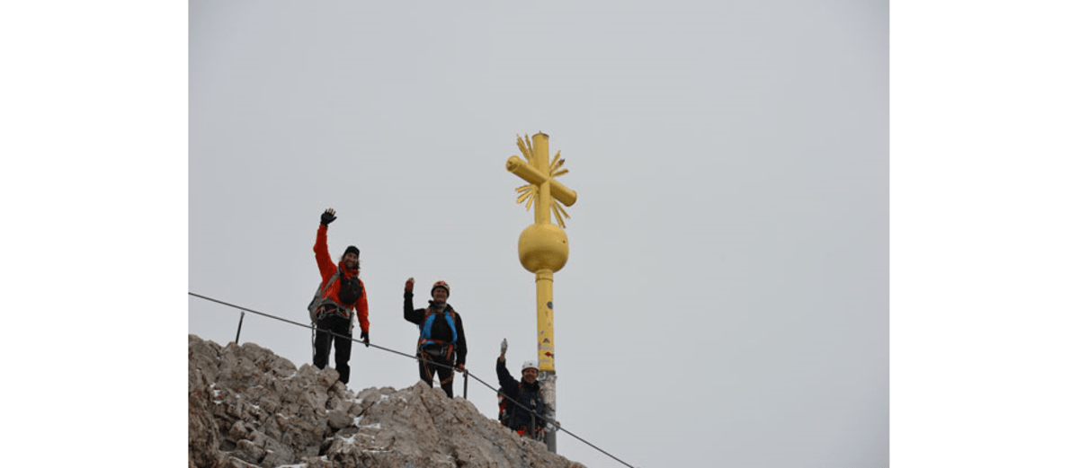 ...und für einige Unermüdliche auf wirklich am Kreuz, auf 2962 Meter.