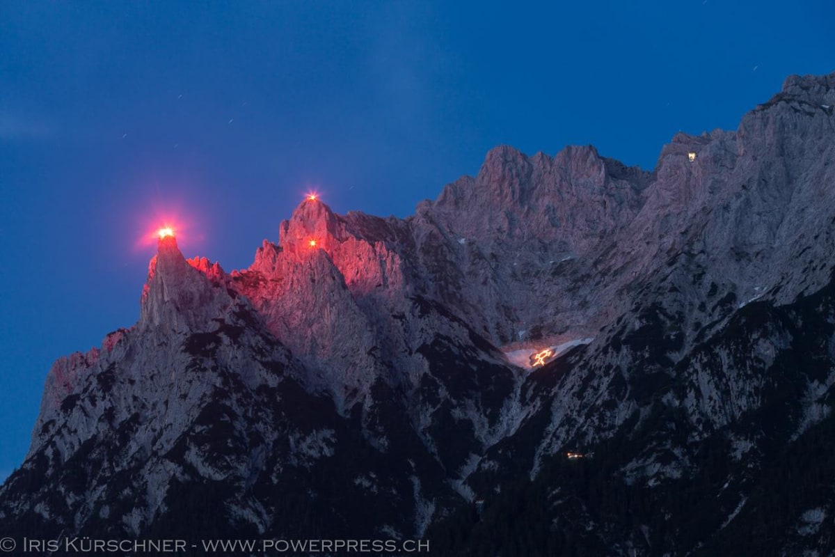 Bergfeuer am Karwendel