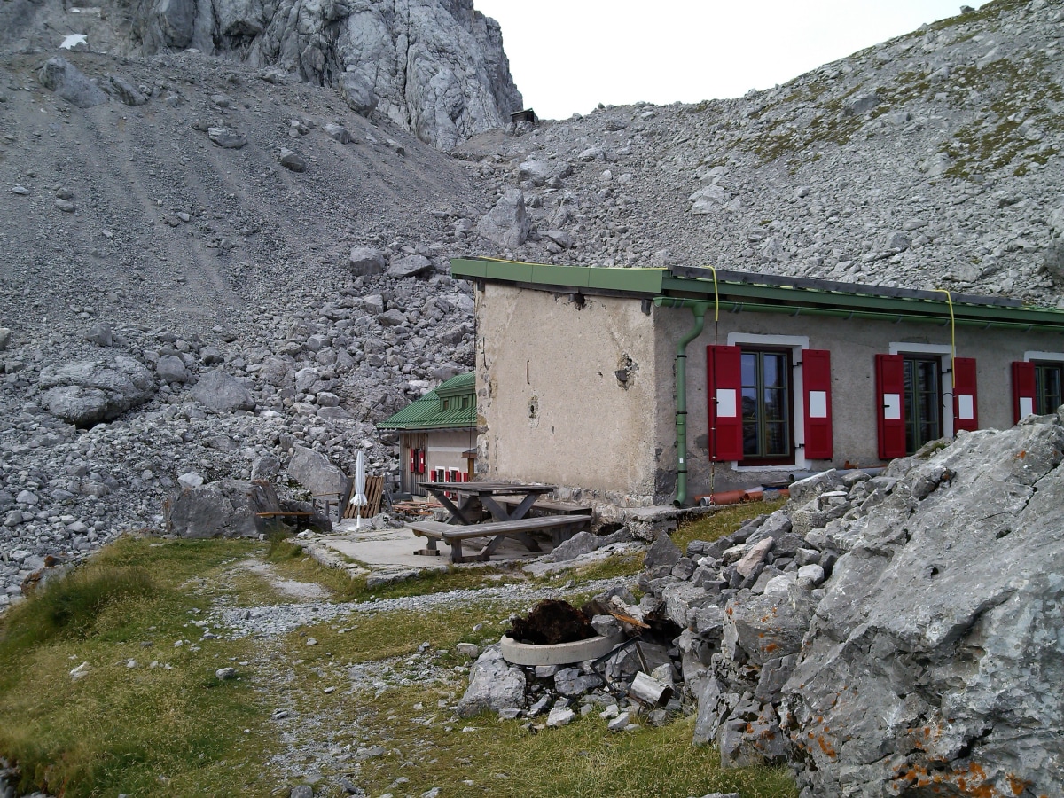 Wiener Neustätter Hütte, 2213m