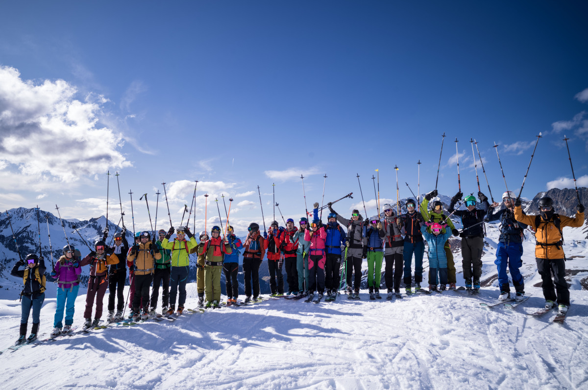 Happy Faces beim Abschlussfoto!